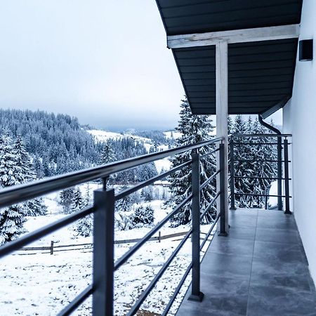 Lidia Chalets Polyanitsa Popovichevskaya Exterior foto